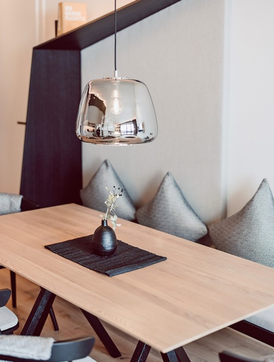 Esstisch im Luxus-Apartment im Aparthotel JoAnn in Kleinarl