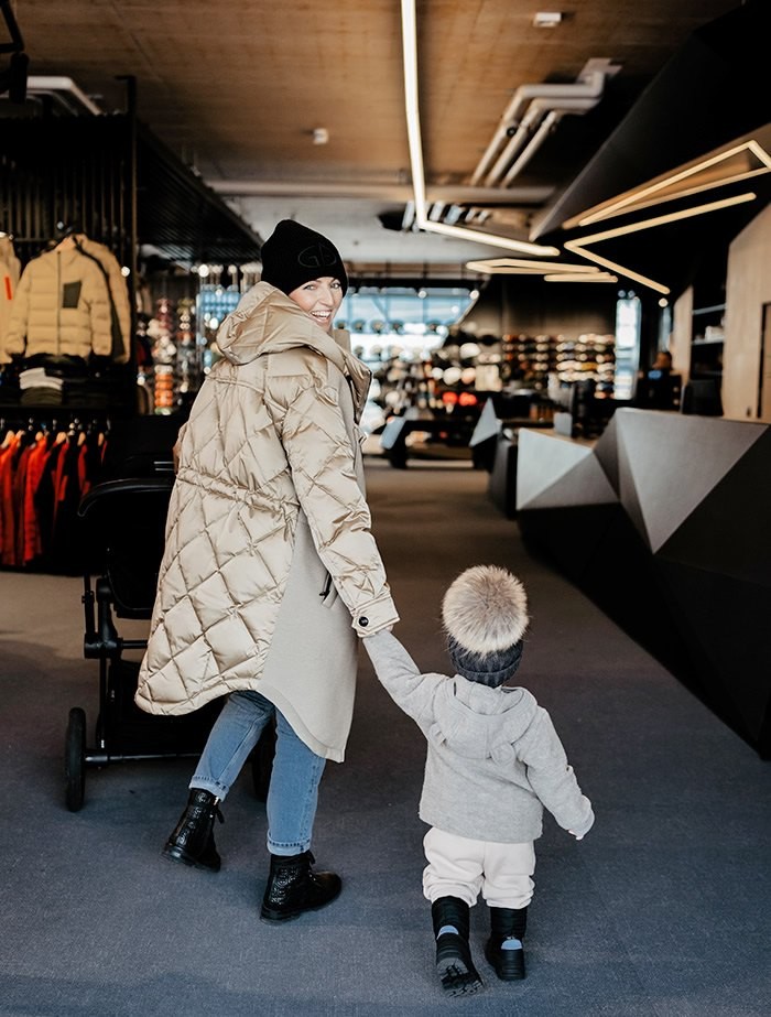 Verkauf und Verleih von Sportbekleidung und -ausrüstung für die ganze Familie bei Schernthaner sports in Kleinarl